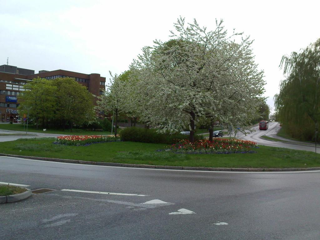 Nacka Stadshotell Exterior photo